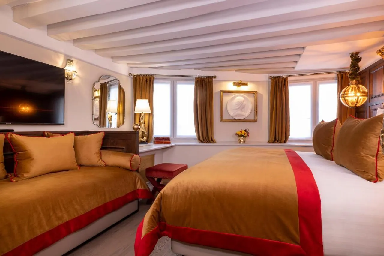 Maison Cardinal Furstemberg Parigi Casa vacanze